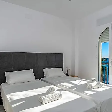 Saturno Modern Flat With Pool Ref 146 3* Mijas
